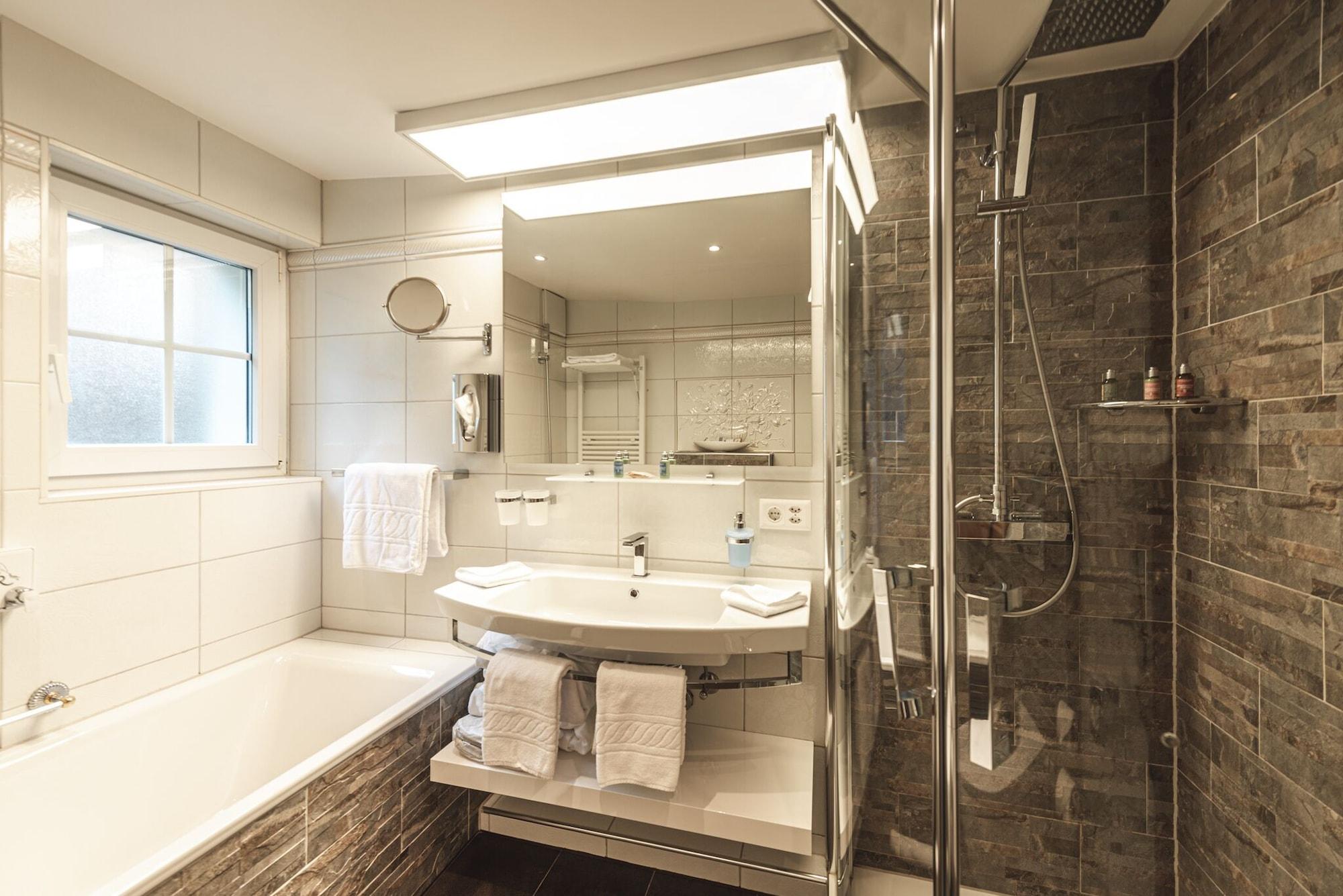 Boutique Albana Real - Restaurants & Hotel